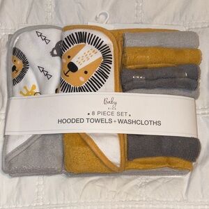 New Baby Hooded Towels and Washcloths Set - Gray and Gold
